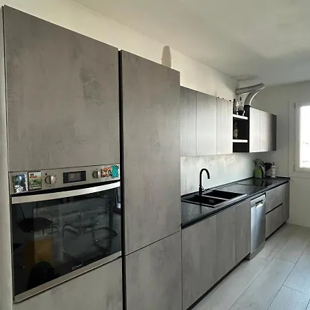 شقة La Casa Di Nives سكورْتْسي